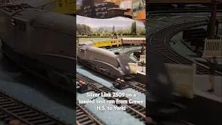 Silver Link 2509 Loaded test run! #modeltrains