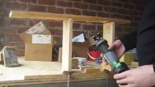 cheap underpowered table-saw made from old pallets