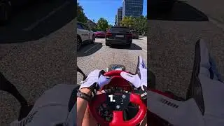 Polizei ist hinter mir