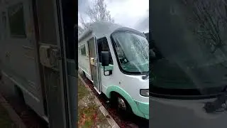 Kompakter Weinsberg Komet unter 6m -Basis Fiat Duacato