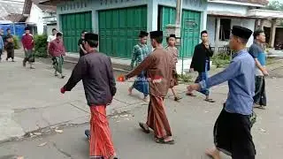 Suasana Area Sekitar Pondok Pesantren API Tegalrejo di Sore Hari | Santri Ponpes Magelang