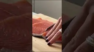 Seki Kyuba KATA Bunka gliding through salmon #japaneseknives #oishya