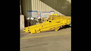 Excavator sliding arm