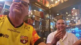 Goldwinger enjoying an amazing Cigar in Miami
