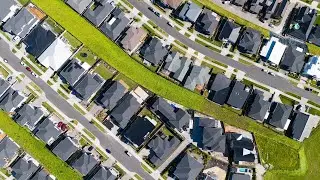 Albanese government &lsquo;recognises&rsquo; Australians need urgent help with housing