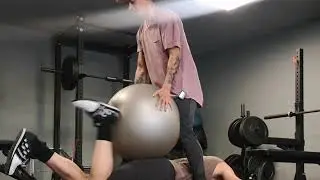 Swissball Hamstring Heel Kicks