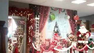 Захожу в здание суда округа Харлан, штат Кентукки, чтобы начать сбор подписей под петицией #выбор...