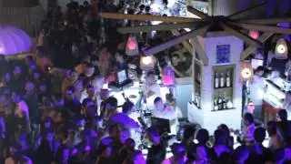Opening Party - &Aacute;gua Moments