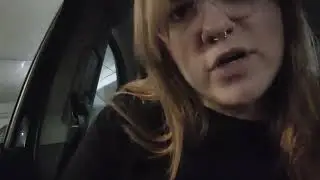 ASMR in my car (Lofi, gum chewing)
