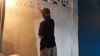 Inicio de mural caligraf&iacute;a, primeros trazos. La m&uacute;sica de fondo no me perteneces es @ACOHIPHOP