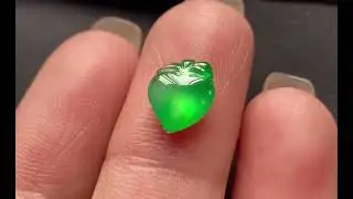 36675 翡翠高冰陽綠桃子