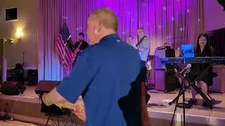 Randoll Rivers sings Neon Moon