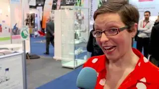 Helen Arney (Science Presenter) at Lab Innovations 2019
