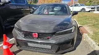 2025 Honda Civic Type R in Crystal Black Pearl