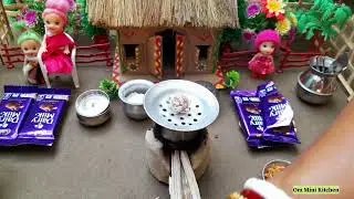 Miniature Chololate Pitha | Chocolate Pitha Recipe | চকলেট পিঠা | Puli Pitha | Om Mini Kitchen