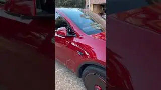 Tesla Model Y 2026 года с керамическим покрытием Juniper Ultra Red выглядит ПОТРЯСАЮЩЕ!! @tesla #...