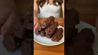 Haz este POSTRE CASERO con 3 INGREDIENTES y SIN HORNO#postres #chocolate #recetas #facil #delicioso
