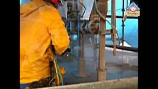 Explosive Refinery Pipes gets the Dustless & Safe Vapor Armex Soda Bi-Carb Blasting & Painting