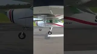 CESSNA BUTTER LANDING PPL (A) POLAND  Lądowanie krosno (EPKR)  szkolnie PPL(A) C-152