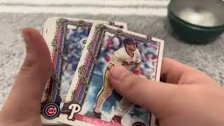Opening baseball cards from a Topp&rsquo;s Christmas pack 