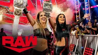 Челси Грин и Соня Девиль завоевали титулы чемпионов WWE в женских командных боях: лучшие моменты ...