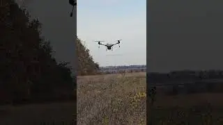 Агродрон із двома моторами XAG V40 має 16 літрів бак