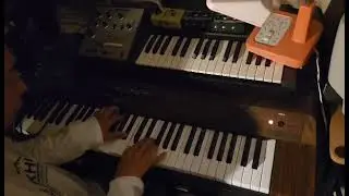 YAMAHA CP20 & BOSS Ce-1