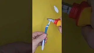 😜💡Make your own handy tool out of an old toothbrush! #shorts