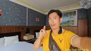 Một trong những địa điểm lưu trú trên Đà Lạt có chỗ đậu xe view bờ Hồ Xuân Hương và gần chợ Đà Lạt 