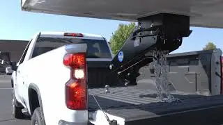 How to Inflate the Air Bag on the REESE&reg; Goose Box&trade;  Gooseneck Pin Box Replacement with Air Ride