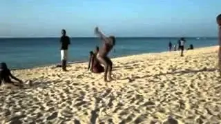 Tours-TV.com: Wimbe Beach