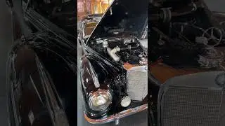 300SL i 300SC - dwa najdroższe Mercedesy lat 50tych obok siebie. Kt&oacute;ry wybierasz? #300sl #mercedes