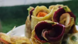 Creative Breakfast Idea | Chapati Roti Flower with Egg & Fruit | Healthy & Beautiful Morning Recipe