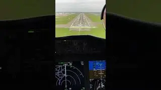 Посадка в кабине Boeing 787 Dreamliner | Вид пилота на последнем этапе захода на посадку