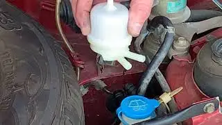 Changing the Fuel filter on a Subaru brumby 1800 4WD