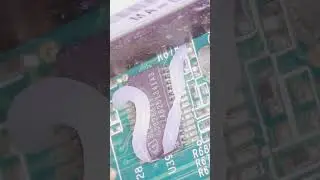 Easy SMD IC Desoldering Trick 🔥 | Pro Electronics Hack #repair #electronic