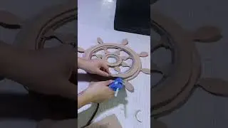 DIY Ship's steering wheel made of cardboard (Patterned on @craftyhands ' video)