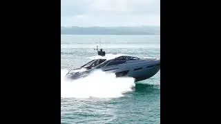 Luxury Yachts - Pershing 7X: fast is good, faster is better - Ferretti Group