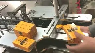 bottles boxing machine with automatic leaflet &cards inserting feeding system