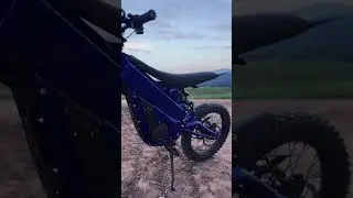 rock that body #surron #ebike #emoto #eridepro #lbx #supermoto #surronebike #dirtbike