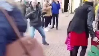 Crackhead dancing to shittest tune ever