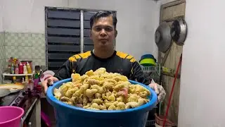 Tengok Cara Lingka Sampun Goreng Kulit Babi Jadi Ranggup Kriuk…!!!!