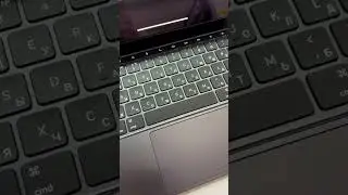 Планшет iPad Pro M4 с клавиатурой Magic Keyboard #apple #magickeyboard #ipadpro