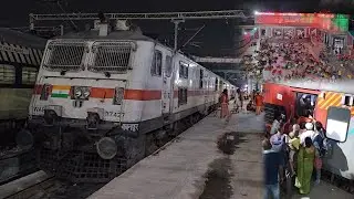 Jaipur Mathura Passenger Train Journey || Alwar To Mathura Journey*ट्रेन में इतना ज्यादा भीड़ है*