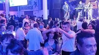 Efrén David Tiene Espinas el Rosal -Abandonado -El Gran Salon