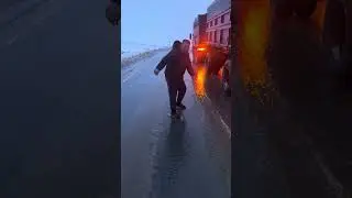 Корсаковопочтизашли # БЕЗ ПРОБЛЕМ !!!! Гололед а мы вперед