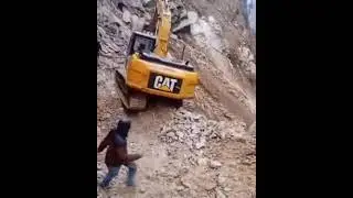 CAT Excavator Fall from Mountain | CAT Excavator accident video