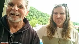Comic's Darren Knight & Red Squirrel Visit Gatlinburg