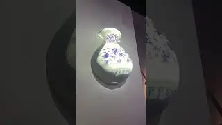 Projection Mapping Brings Blue & White Porcelain to Life
