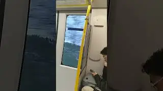 #AAAP ki Aman's Metro ride